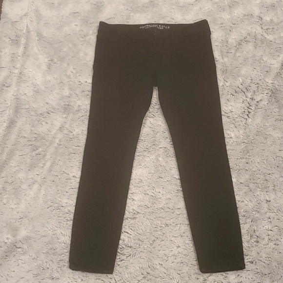 AMERICAN EAGLE Black Jegging. Size 8 Short - Picture 1 of 5